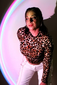 zoey_carter1 sensual colors Bilde 5