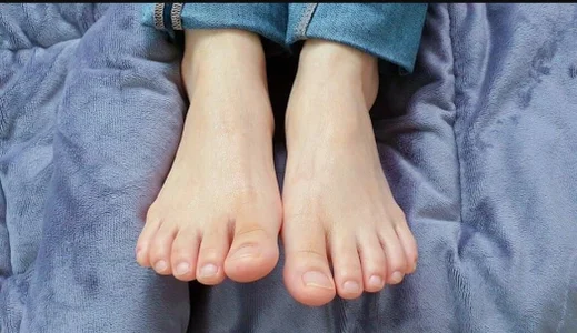 Angeloduroo Piedini Foto