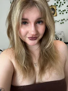 Melany_crazyyy: Hey hey❤❤❤ ( фото)