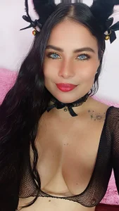Talia_Grace kullanıcısının I love black🤪 albümü -  8 fotoğraf