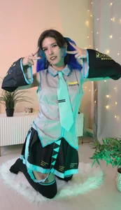 Lain_Root Miku cosplay (｡•̀ᴗ-)✧ صورة واحدة|Lain_Root Miku cosplay (｡•̀ᴗ-)✧ صورتان|Lain_Root Miku cosplay (｡•̀ᴗ-)✧  7 صور|Lain_Root Miku cosplay (｡•̀ᴗ-)✧  7 صورة