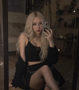 Mersedass1's XXX Nude Photo 1