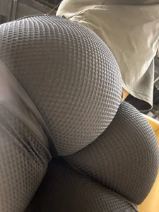 Karina_vibe: Living that post-gym life ( 2 фото)