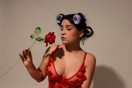 nicol_f Only yours my love 💟 Billede