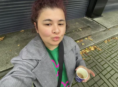 curly_elise Public Pic 9