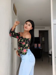Sexy girl ❤️‍🔥👄 od Michelle_Narvaez  3 snímek