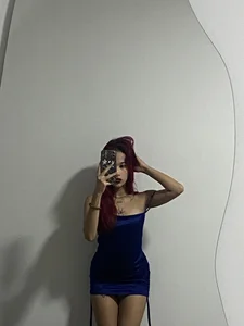 SkinnyFoxy Public Pic 3