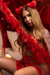 RaquelleVon Valentine's Day Desire зображення 9