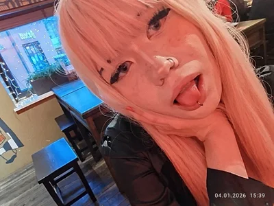 Lily_Leens Public Pic 5