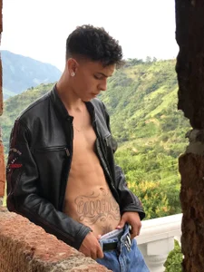 Aron_ford Public Foto 7