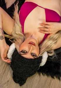 JeanneSabatier kullanıcısının I was a good doll on Halloween too. ☺😇 albümü -  fotoğraf