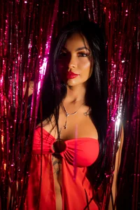 veronikaliのLet me be you're valentine💞の 2枚の写真