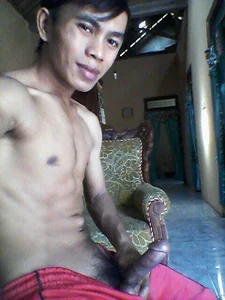 Andre_768 Public Hình 3