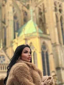 Mariale__ Public Kuva 2