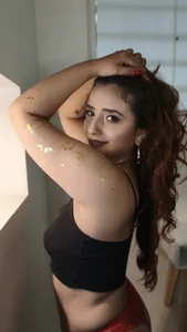 Sexy shiny de ZaraNolimits_  7 Imagens