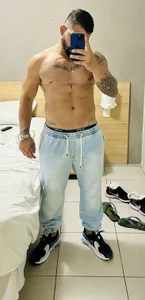 Nobrelion89 Public  9টি ছবি