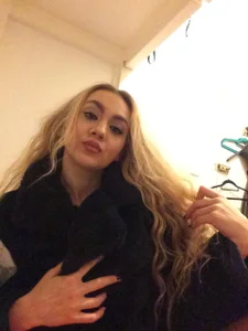 LickVictoria Public Foto 4