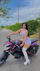 biker girl od mia_isabell20  snímek