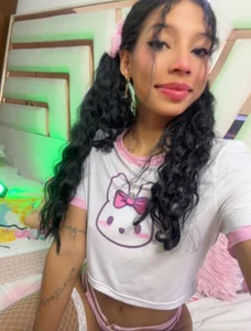 AndreaPinkNaughty casual😋 Pic