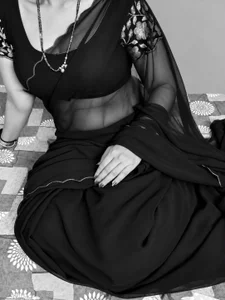 Every saree Tells a Different Story… But the Beauty Remains Timeless. ❤️ od sunitha-3  7 snímek