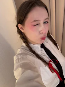 ✏️hands on a desk boys!!!✏️ od FroggyAnna  5 snímek