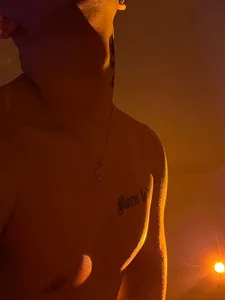 Public od Rossstikk  2 snímek