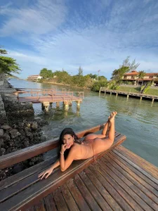 Maxine_SpencerのPublicの 4枚の写真