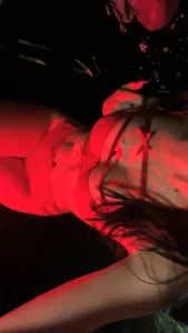 Ari de ArianaLight  Imagens