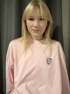 🍈I really like this long-sleeve shirt de KoriMelon Foto