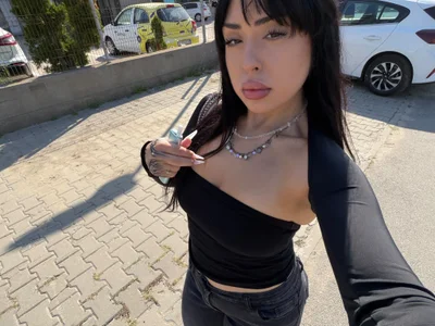 DonatellaJuicy Public slika 7