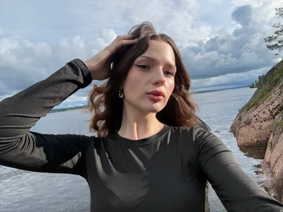 Swan_Megan Would you like me to become an integral part of my world? Immerse yourself in a world of pleasure Kuva 5