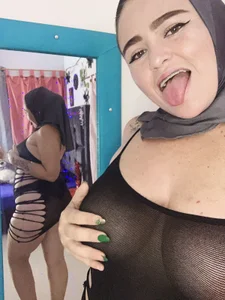 MarianFadel The smile is mine, but the reason is you 😍 Foto