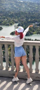 daphne_courtis travel with me through Colombia ❤️ Pic 4