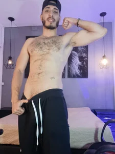 happy_hot7 ❤️‍🔥  5 снимка