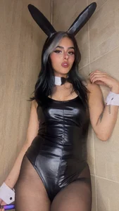 blue_kitten Conejita 🐰🖤 Pic 5