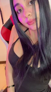 mia_sullivan05's XXX Nude Photo 3