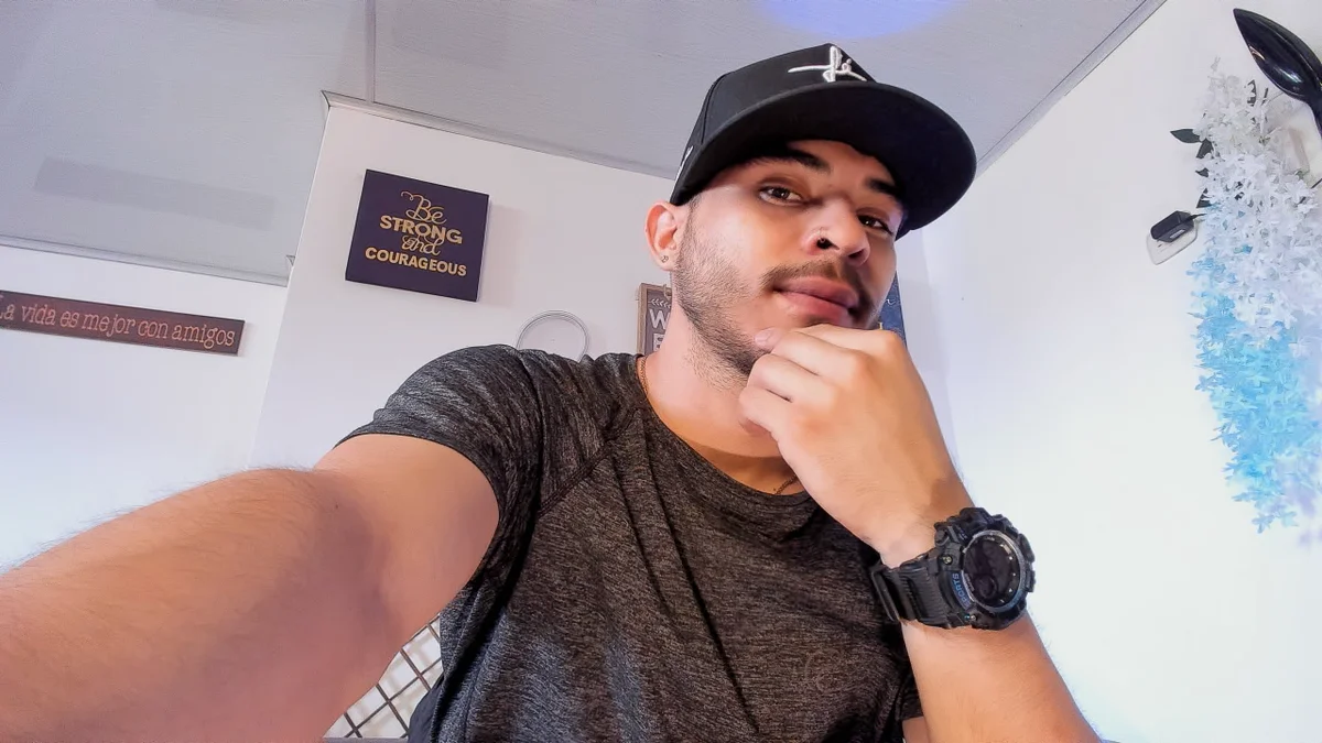 Bastian_MCcormick Populært bilde 9182