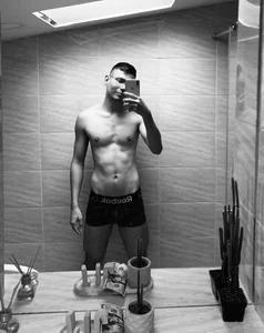 Zdjęcia marcuswildx body marcus:  4