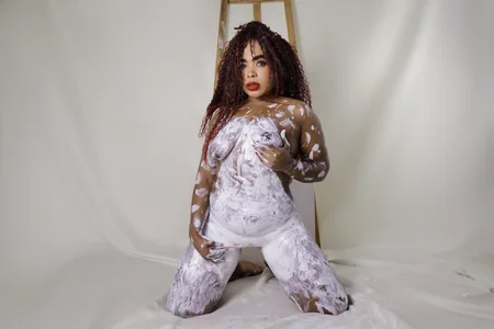 CandyMartinez_ The art of the forbidden🖌️ Pic 4