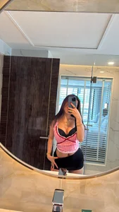 Julieannd40Public图片 5