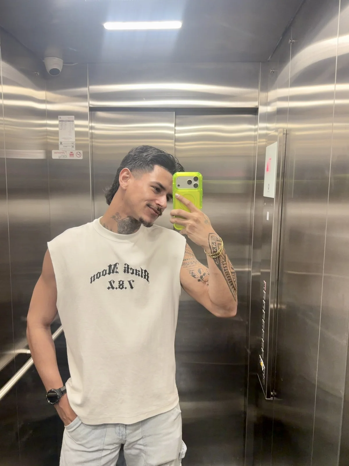 JAYCOB00 immagine di tendenza 9940