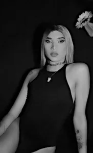 Skarlet od Queens-of-Sin  snímek