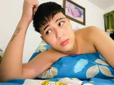Nico_Blue_ Public Gambar 2