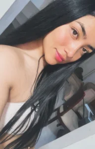 Sherry_pink Public Pic 4