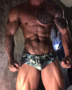 Owenferrara Hello, welcome to my room Immagine  2