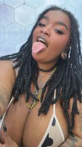 Anaa_Fuentess See what my tongue can do👅😏🥺 Poză 2