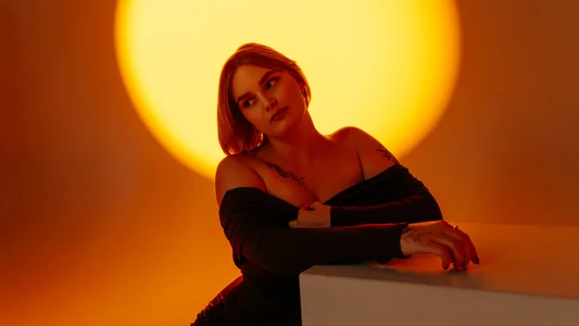 DianeMills The Golden Hour Pic 2