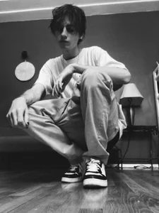 Public de spicylaboi  4 photos