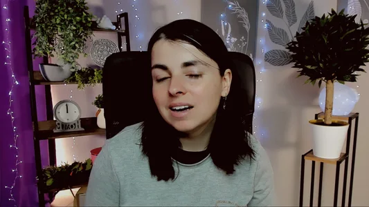 MartaEdams I found out that I have a huge family: a path, a forest, every spikelet in the field! Foto