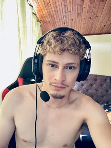 AleFoxx Console Gamers🎮 Billede